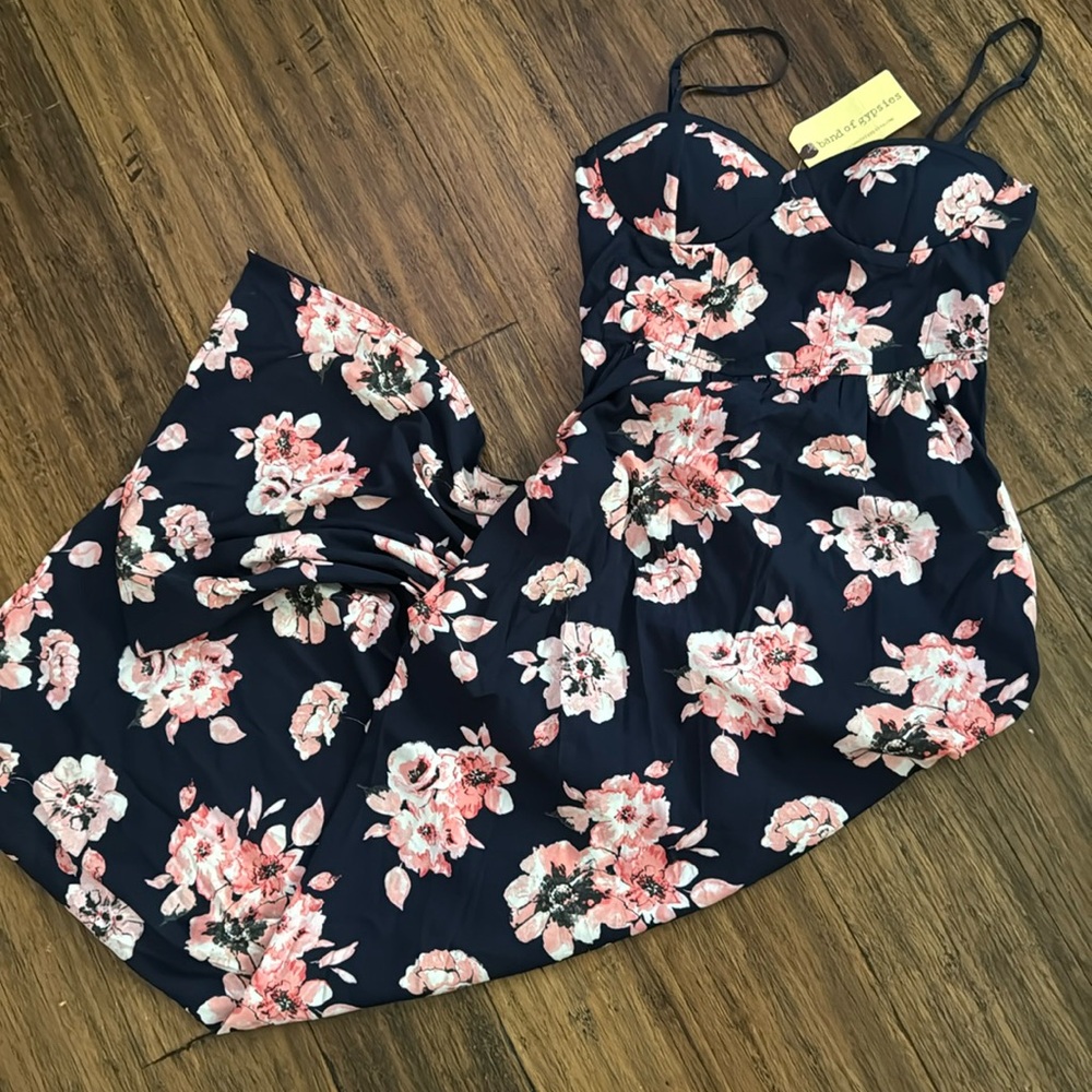 Floral maxi dress xs